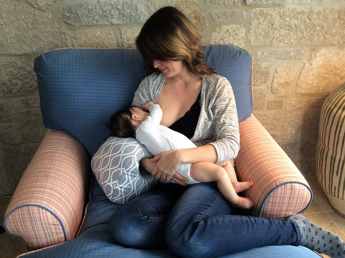 10 Common Breastfeeding Problems & How to Solve Them
