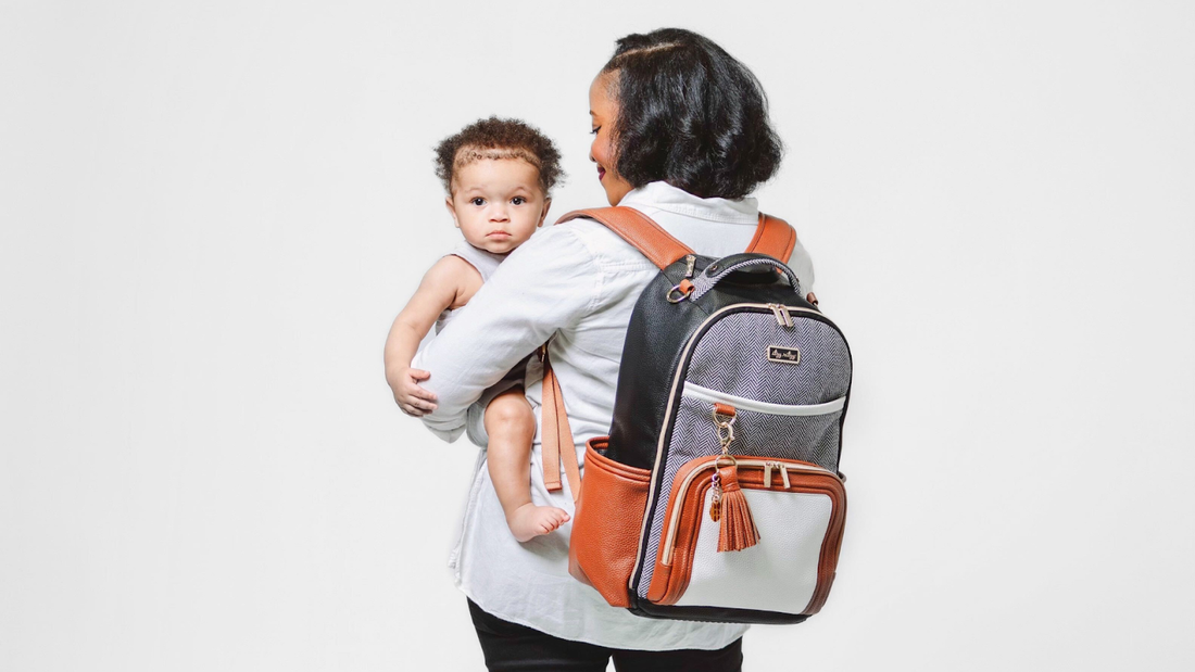 Pack It All In: Diaper Bag Essentials For Any Bag Size 