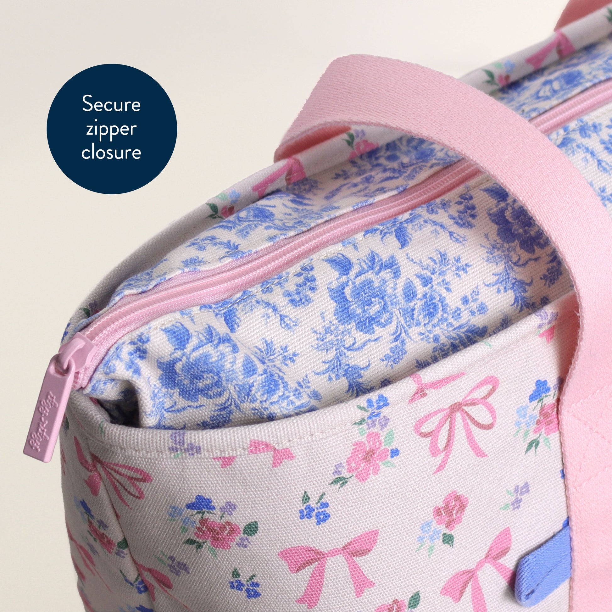 Itzy Mom Tote™ - Ribbons & Roses