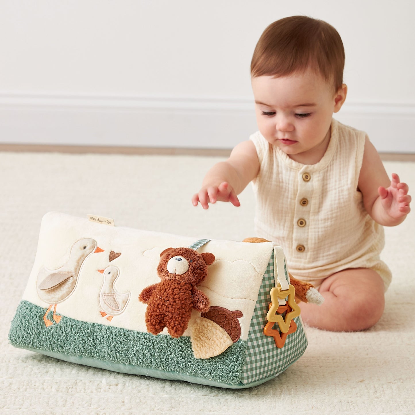 Babylist x Itzy™ Tummy Time Mirror - Alex the Fox (Babylist Exclusive!)