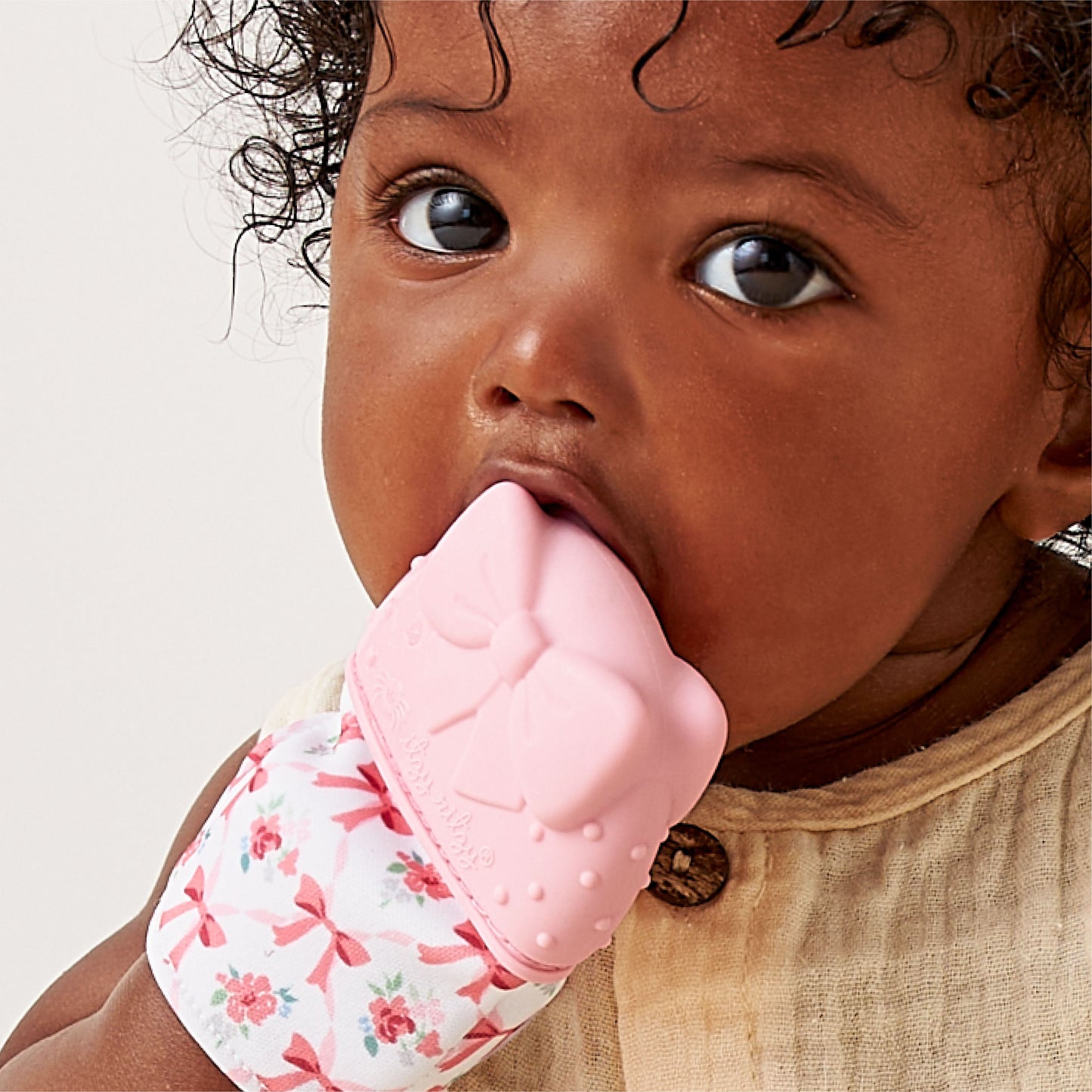 Itzy Mitt™ Teething Mitts Teethers Itzy Ritzy Teal Bows Mitt