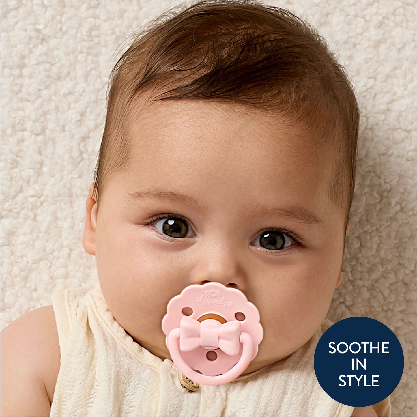 Itzy Soother™ Natural Rubber Pacifier - 0-6M Pink Bows