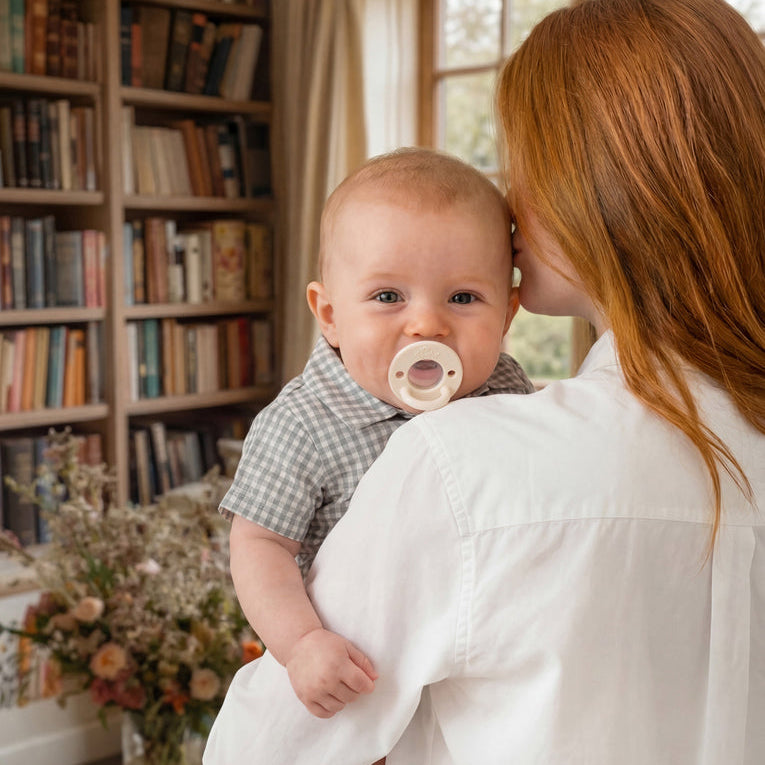 Latch & Soothe™ Breastlike Pacifier - Toast & Buttercream