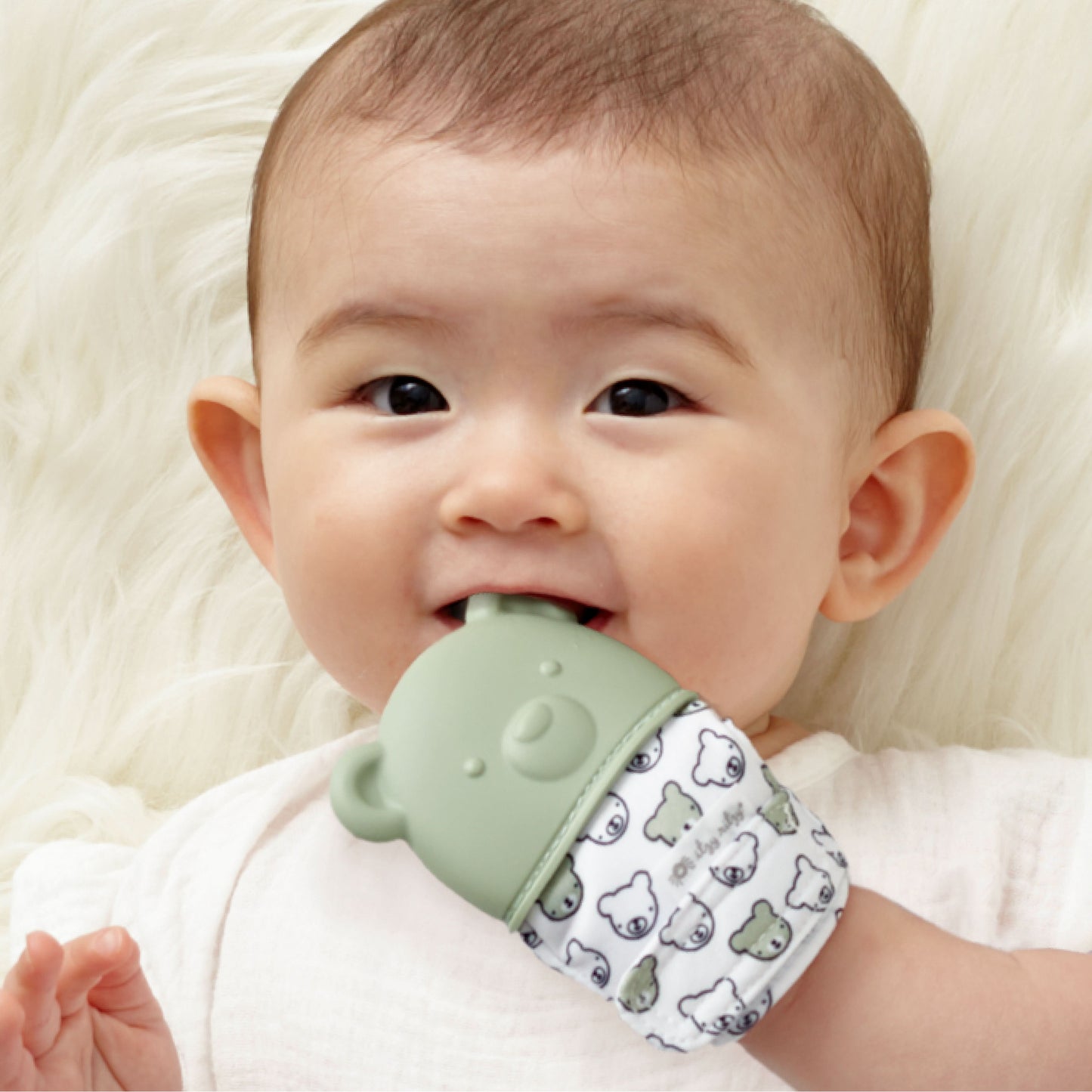 Itzy Mitt® Teething Mittens - Sage Bear