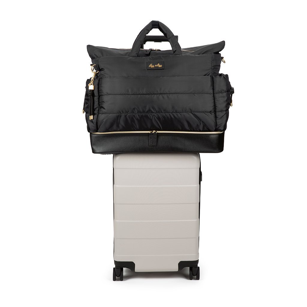Dream Weekender™ Diaper Bag Itzy Ritzy Midnight Black