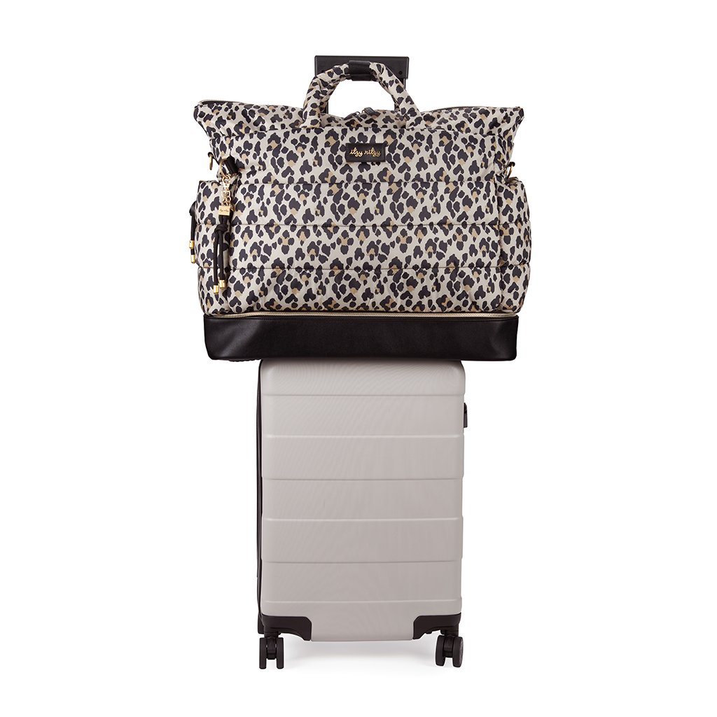 Dream Weekender™ Diaper Bag Itzy Ritzy Leopard