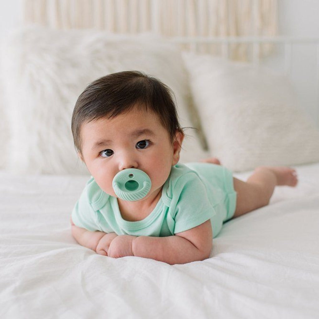 Sweetie Soother Pacifier 2-Pack Itzy Ritzy - Green and White Cables