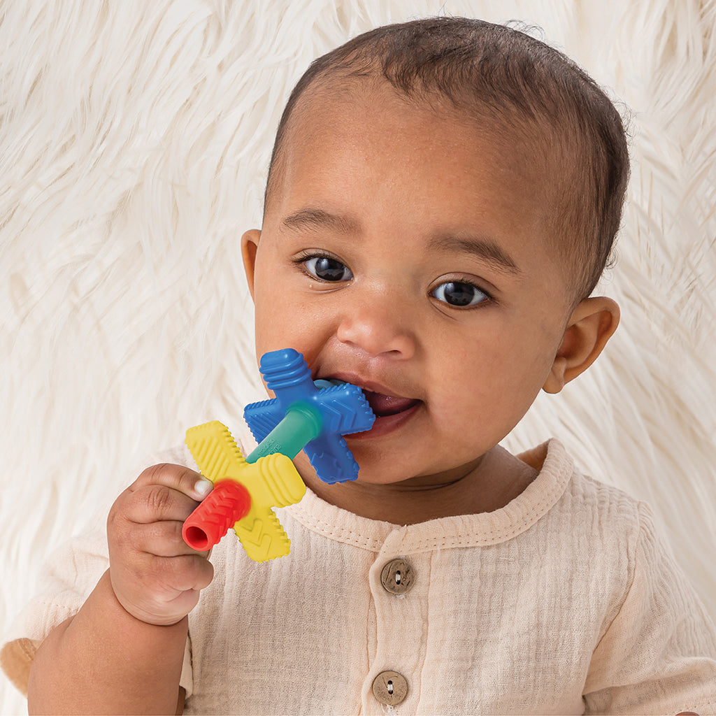 Teensy Tube™ Teether Rainbow