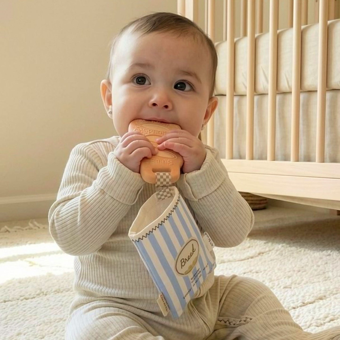 Teensy Crinkle™ Teether