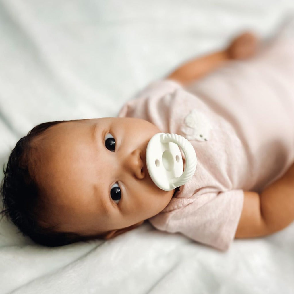 Sweetie Soother™ - Pacifier 2-Pack Itzy Ritzy Green and White Cables