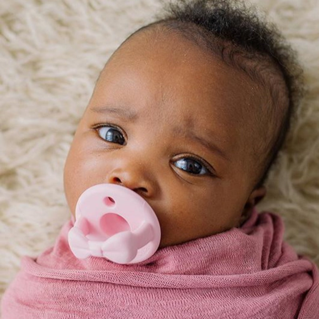 Sweetie Soother™ - Pacifier 2-Pack Itzy Ritzy Pink Bows