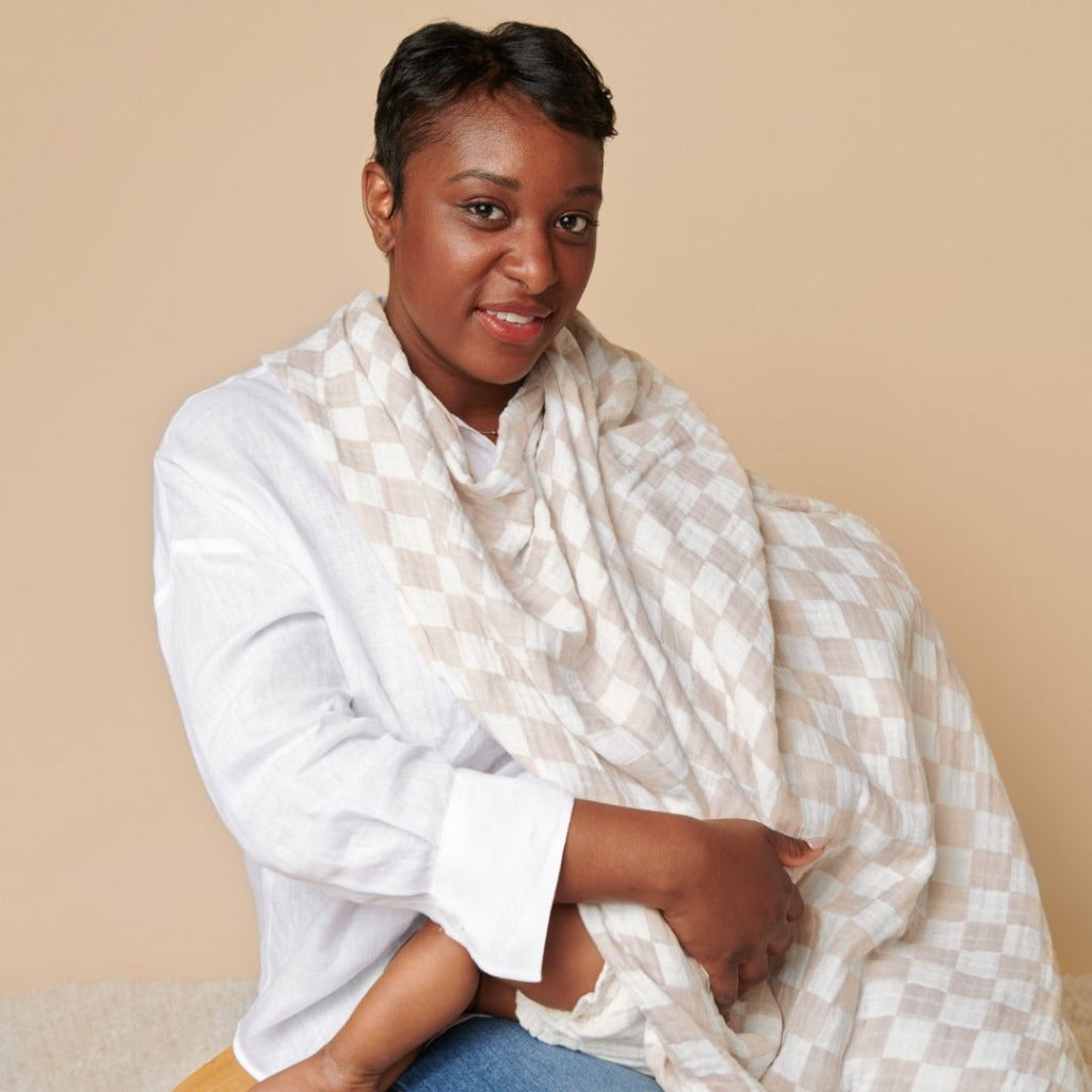 Breastfeeding Cover: Nursing & Swaddling with the Breastfeeding Boss™