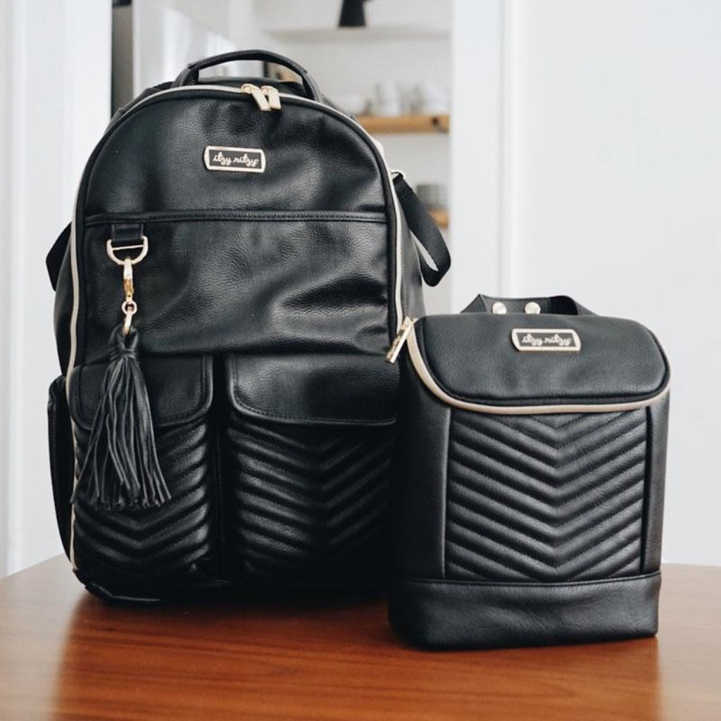 Itzy ritzy jetsetter 2025