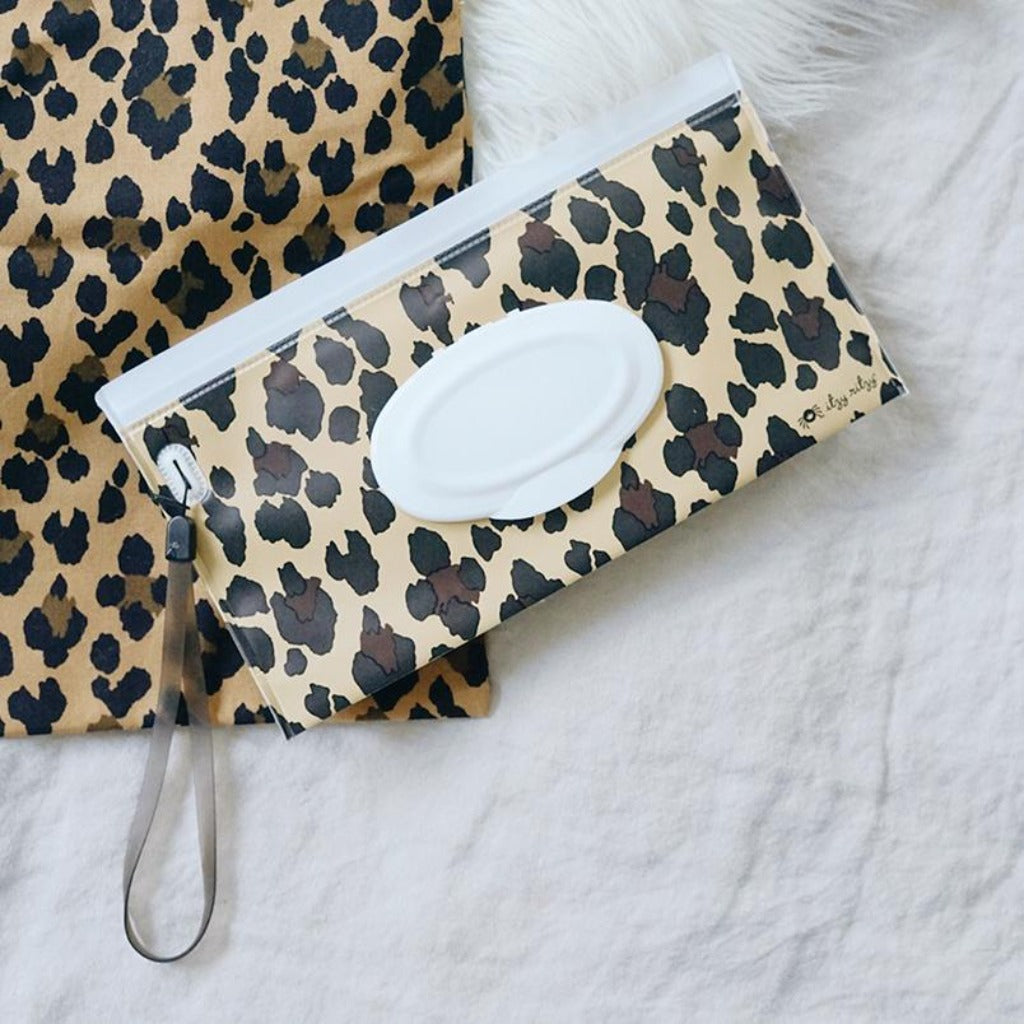 Take & Travel Pouch™ Reusable Wipes Case Itzy Ritzy - Leopard
